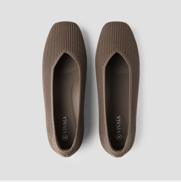 Vivaia Shoes - VIVAIA Square toe V-cut flats Margot 2.0